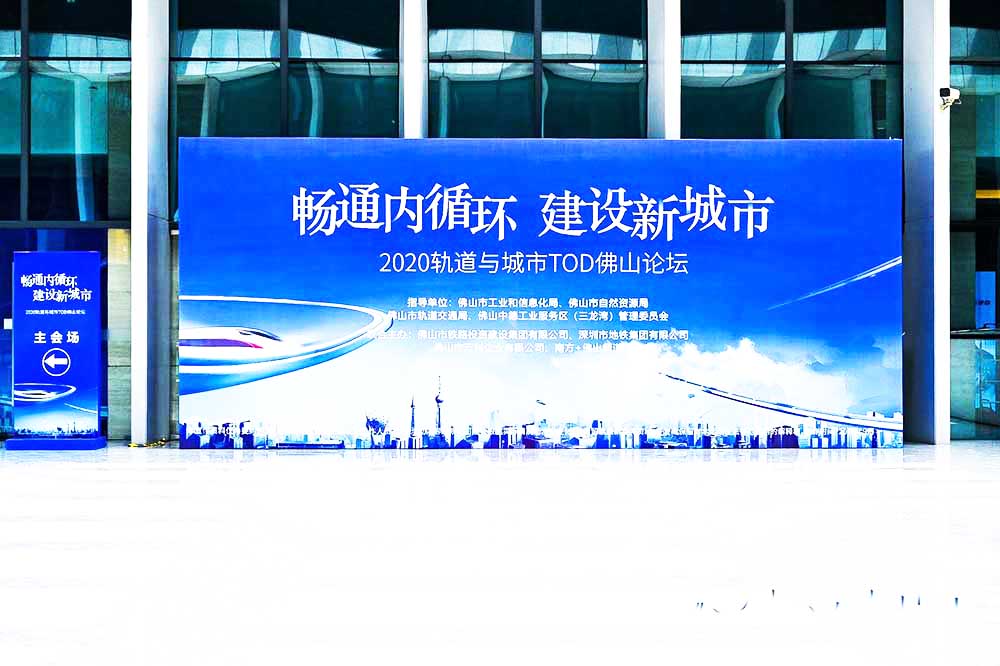 Փ�����}����