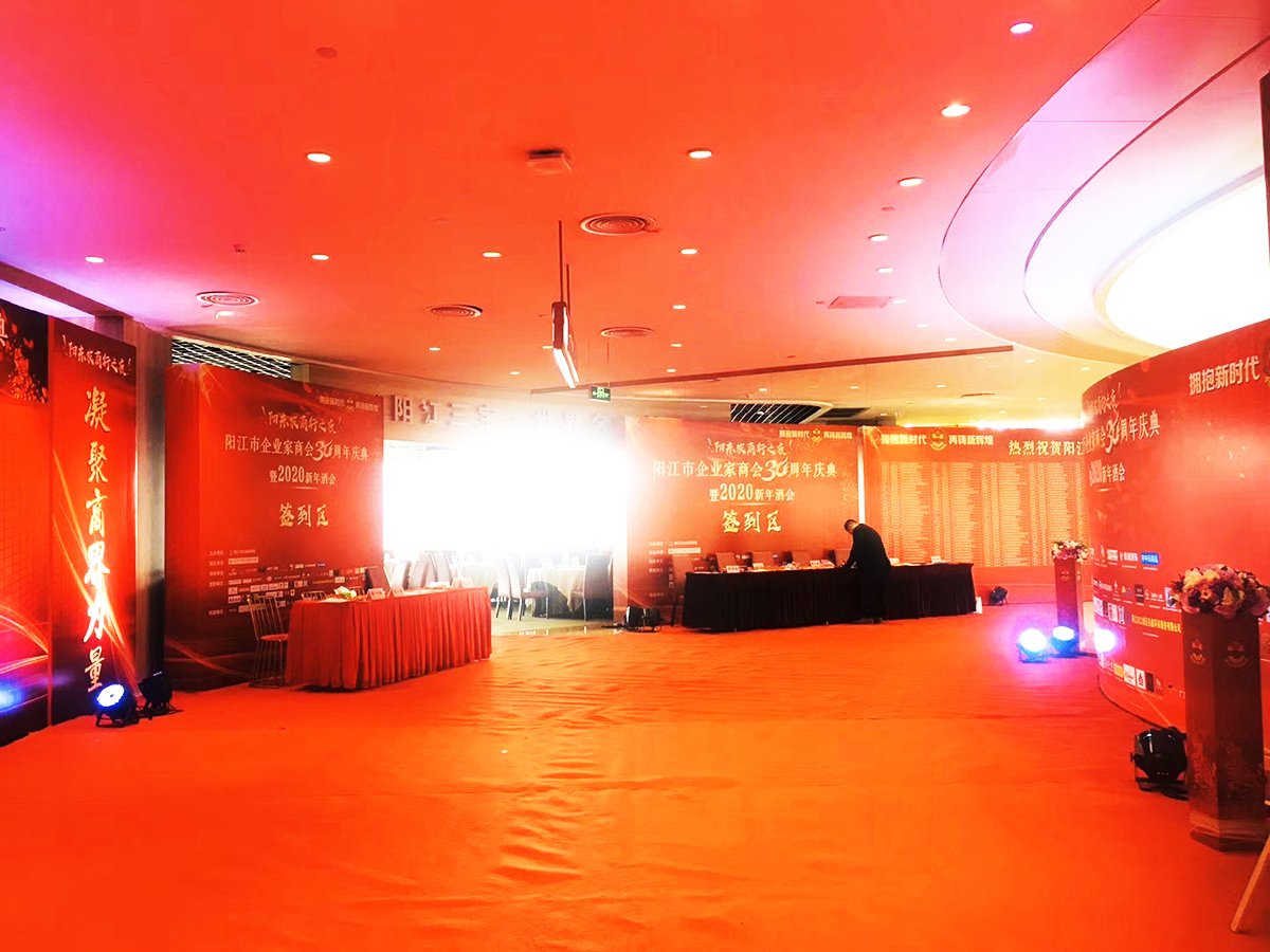 �V�������Ӳ߄���˾