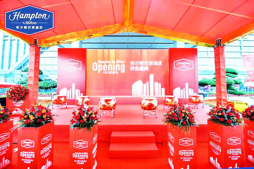 �����_(t��i)